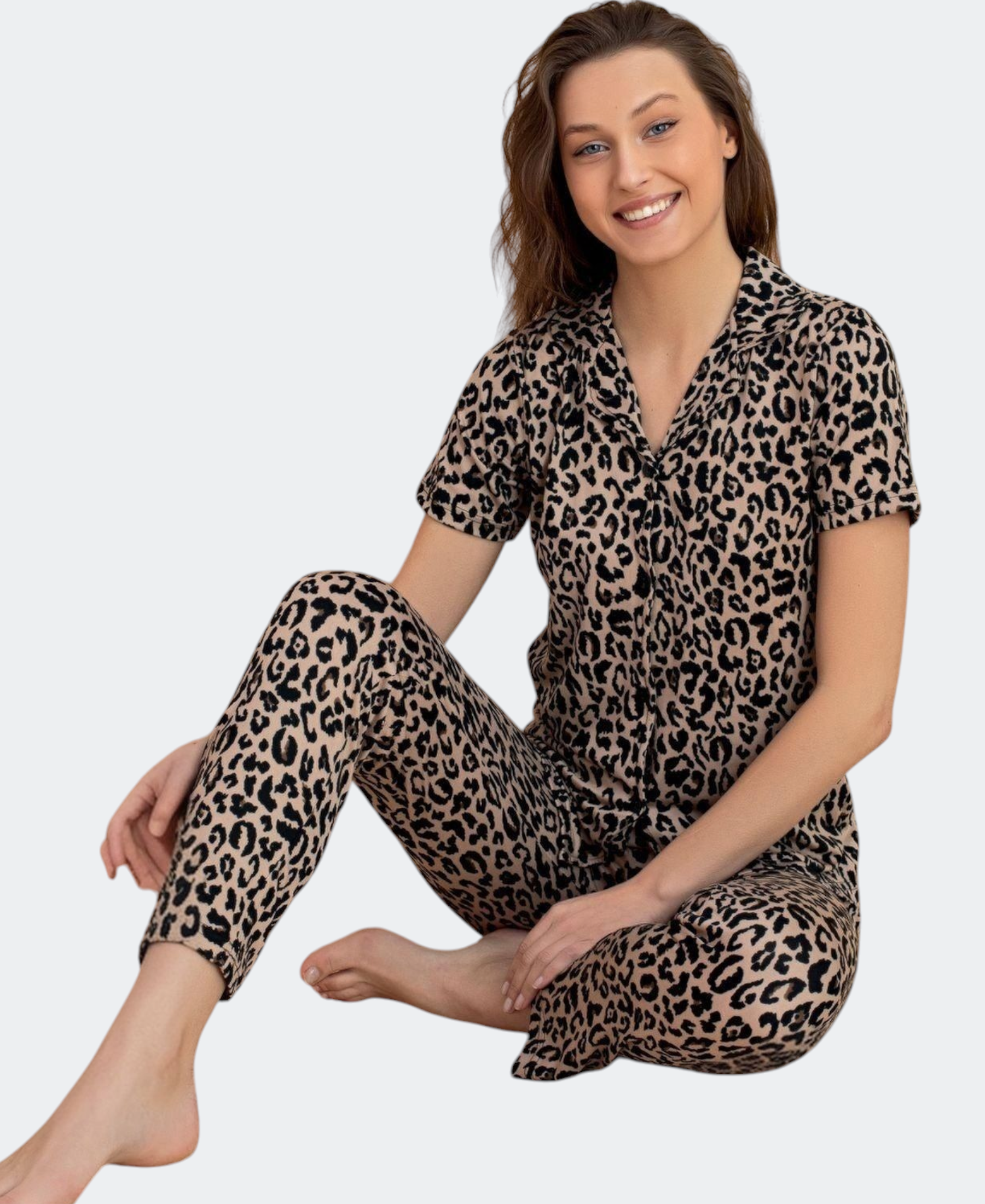 Hausanzug Damen Kurzarm-Set mit Knopfleiste & Leopardenmuster, Milan Stoff