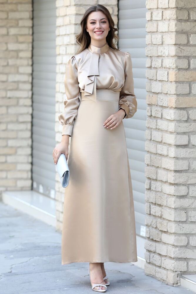 Abendkleid Elegantes langärmliges Damen Maxikleid aus Satin - Modest Fashion