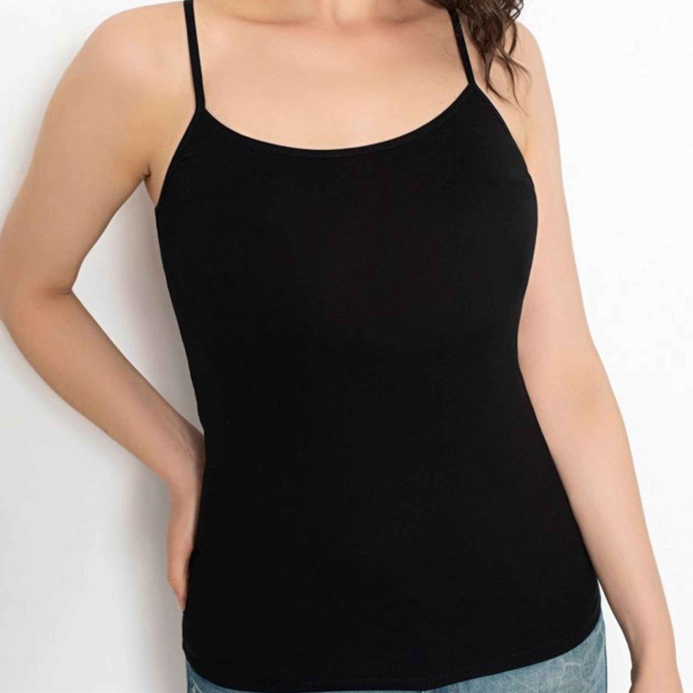 Spaghettitop 4er-Set Damen Tanktops – Basic Unterhemden, elastische Tops