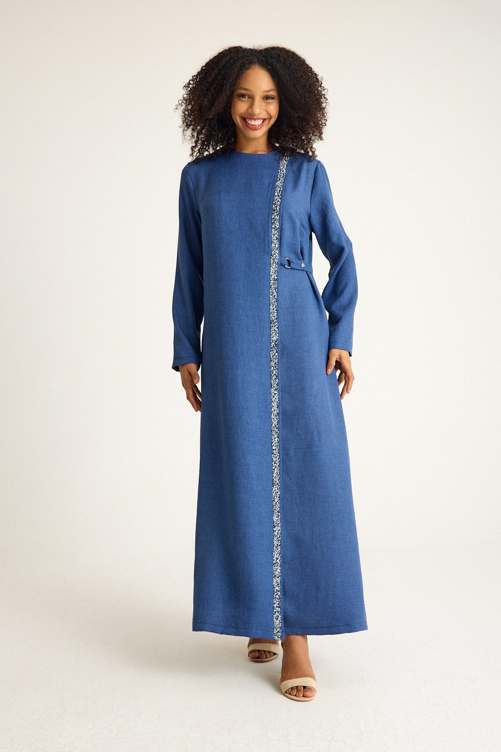 Tunikakleid Abaya Kleid mit Schmuckdetails – Modest Fashion
