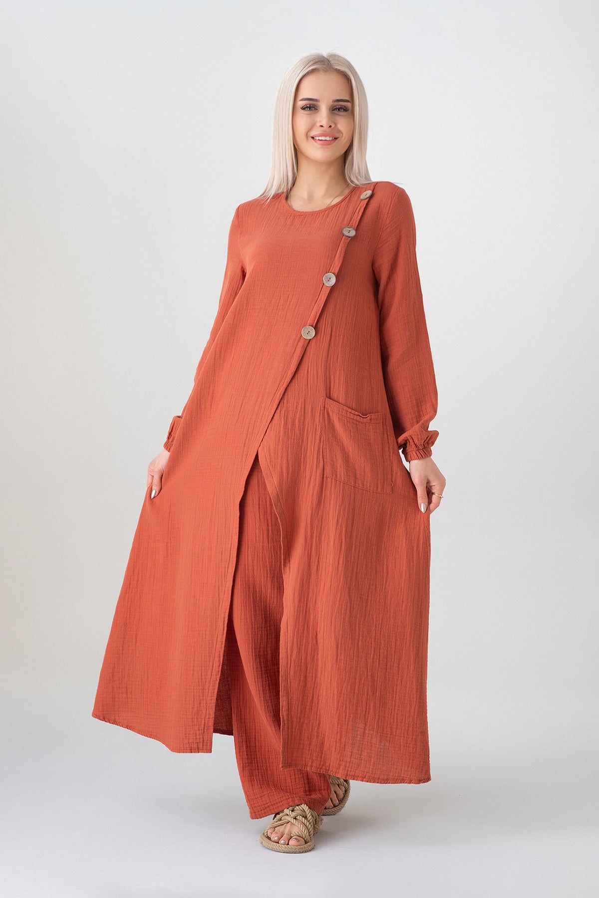 Longtunika – Sommer Musselin mit Frontschlitz, Knopfdetail, 100 % Baumwolle, 130 cm